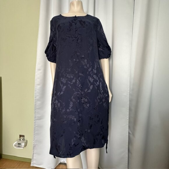 Chico’s Tie Waist Navy Blue Knee Length Pullover Dress Size Large - Picture 5 of 9
